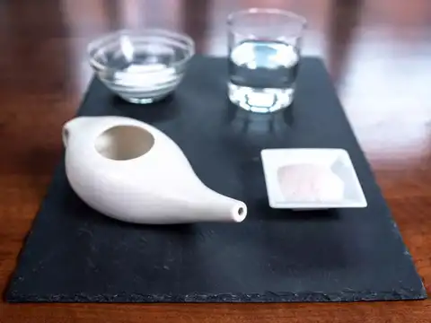 Step 2: Saline rinse or spray (1&ndash;3 minutes)