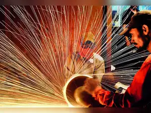 Industrial output grows 4% in Aug
