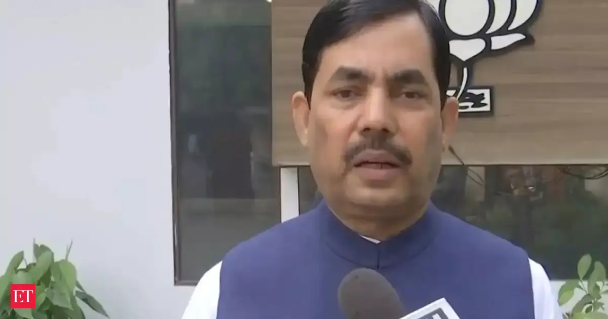 'Rahul Gandhi & Tejashwi Yadav failed to resolve differences, NDA will form govt in Bihar': BJP's Shahnawaz Hussain