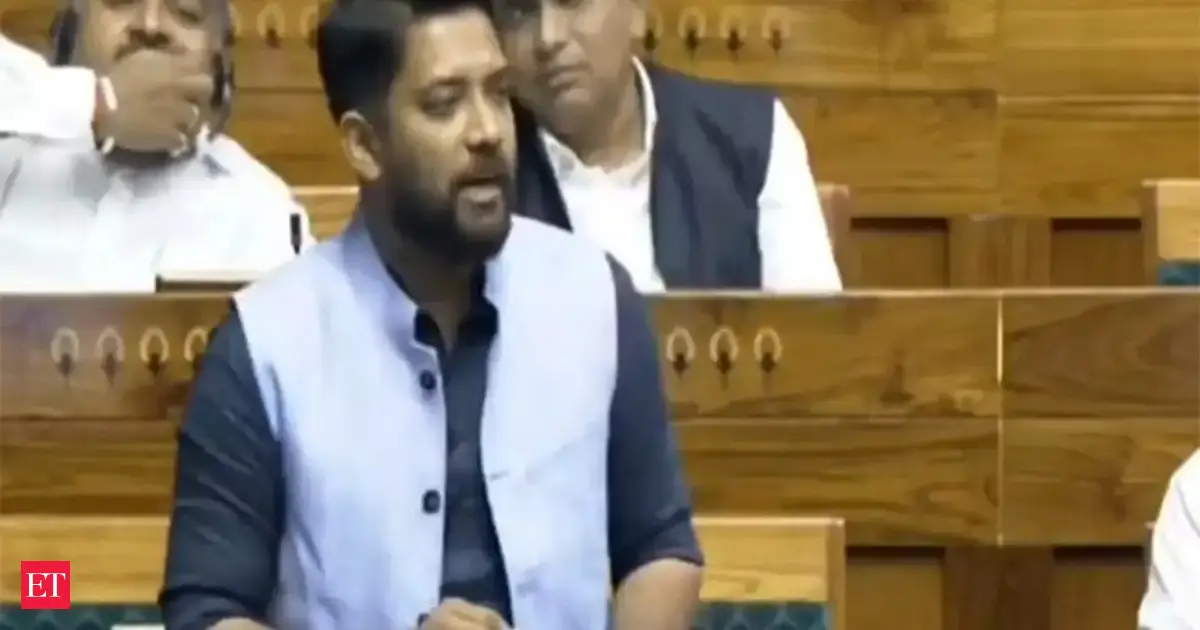 Dismissed, reinstated, then attacked me: Congress MP Parambil's charge against Kerala cop