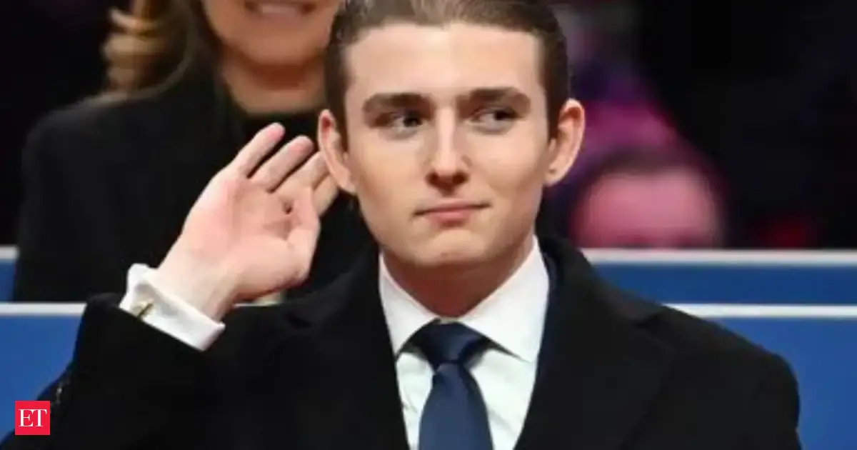 Rumores de namoro de Barron Trump: O namorado de Barron Trump é dançarino de salão argentino? Aqui está toda a verdade sobre alegações virais, rumores chocantes explicados, com quem Barron Trump está namorando Rumores de namoro de Barron Trump: O namorado de Barron Trump é dançarino de salão argentino? Aqui está toda a verdade sobre alegações virais, rumores chocantes explicados, com quem Barron Trump está namorando