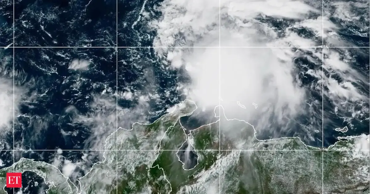 Furacão Melissa Ganha Força: Tempestade Ameaça Desastre no Caribe!