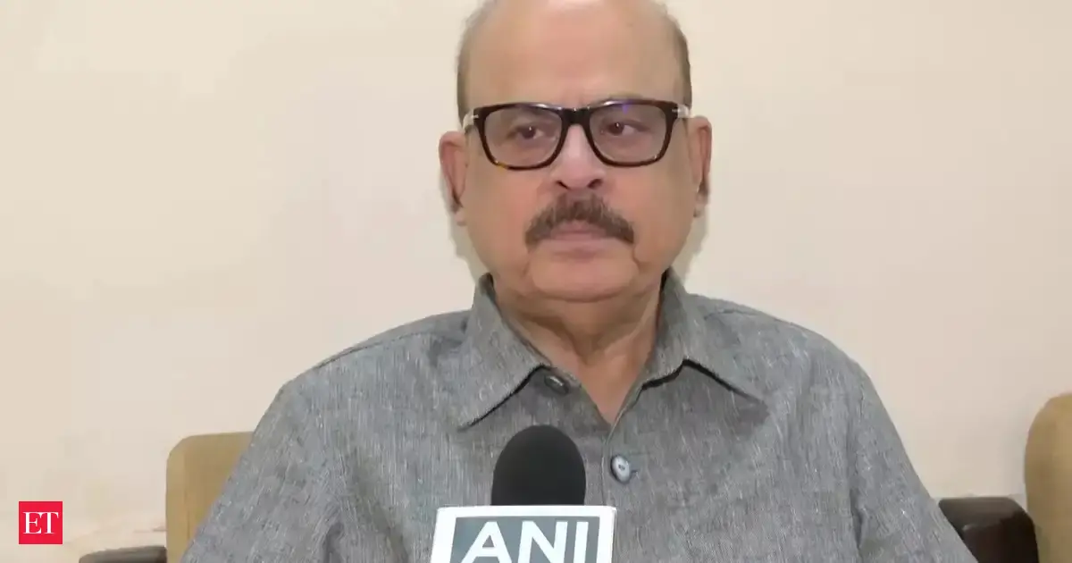 Sitaram Kesri spurned PM Gowda's bid to lure him with Rashtrapati's Post, says Tariq Anwar