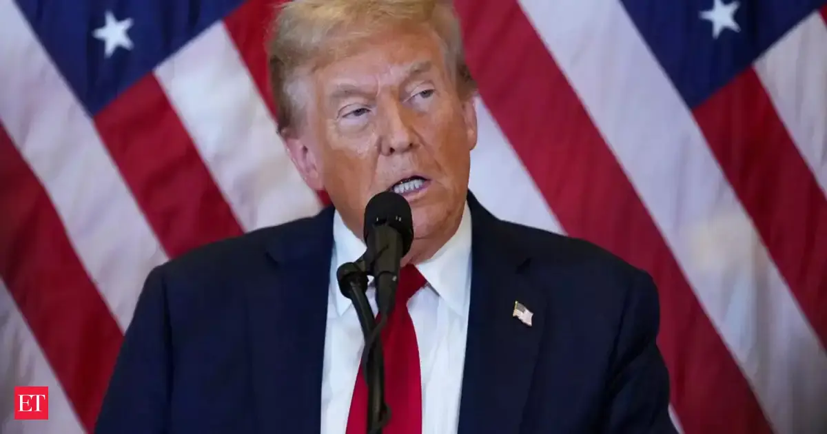 트럼프 3선 헌법 변경: 마이크 존슨 하원의장은 트럼프의 3선 가능성을 배제하고 헌법 개정에는 10년이 걸릴 것이라고 말했습니다. 트럼프 3선 헌법 변경: 마이크 존슨 하원의장은 트럼프의 3선 가능성을 배제하고 헌법 개정에는 10년이 걸릴 것이라고 말했습니다.