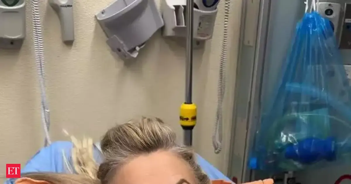 Elaine Hendricks hospitalizada antes da noite de Halloween do DWTS: o que aconteceu e quando ela voltará Elaine Hendricks hospitalizada antes da noite de Halloween do DWTS: o que aconteceu e quando ela voltará