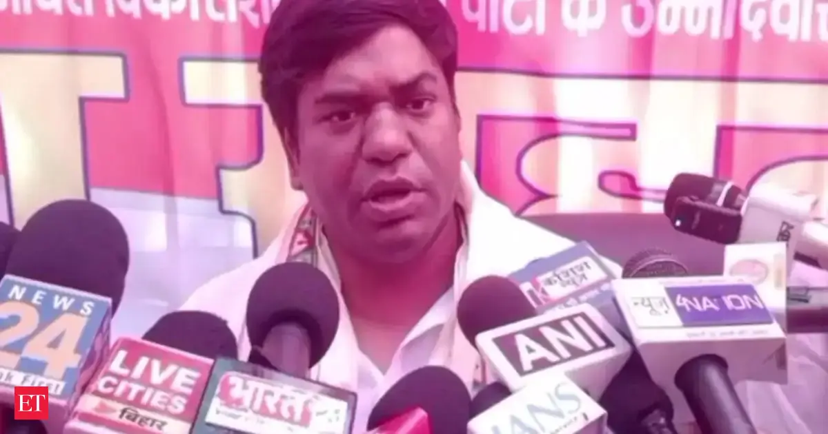 Nitish Kumar deserves respect, but must now bless young like me: Mukesh Sahani
