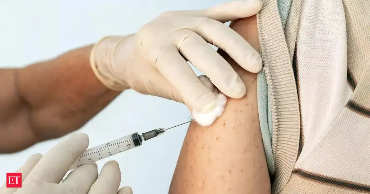 A temporada de gripe chegou e aqui está tudo o que os americanos precisam saber sobre quem deve ser vacinado, elegibilidade, atualizações de segurança e onde tomar a vacina contra a gripe. A temporada de gripe chegou e aqui está tudo o que os americanos precisam saber sobre quem deve ser vacinado, elegibilidade, atualizações de segurança e onde tomar a vacina contra a gripe.