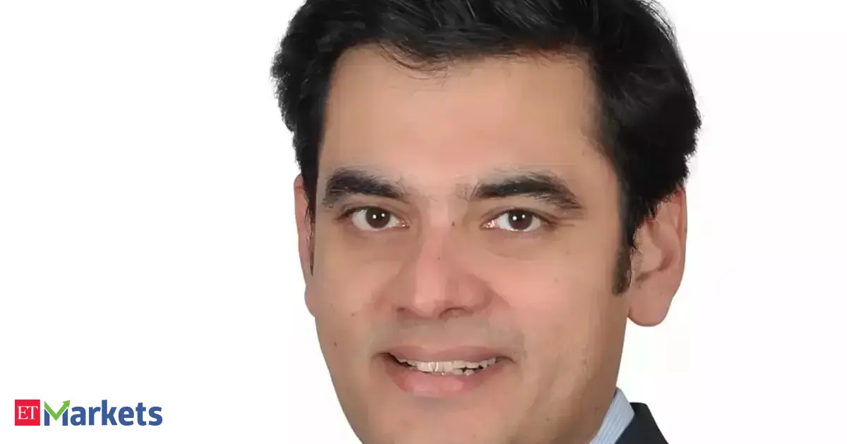 IT and banking sector to lead next market rally: Rajat Sharma