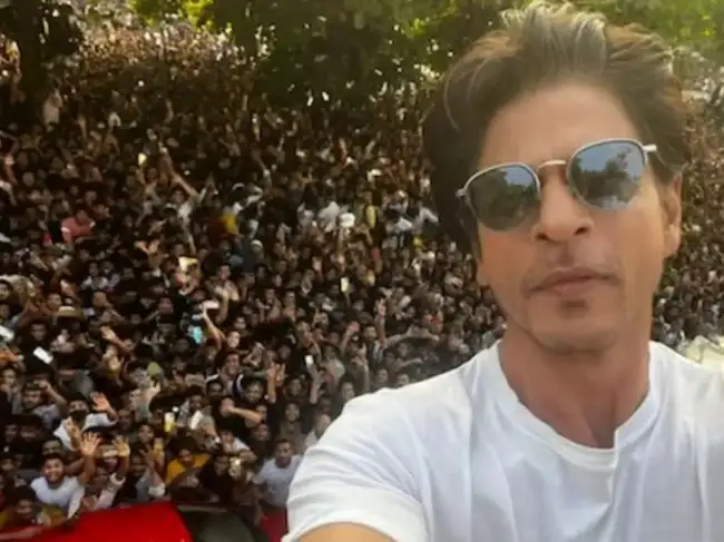Shah Rukh Khan to skip 60th birthday celebrations at Mannat? King actor ...