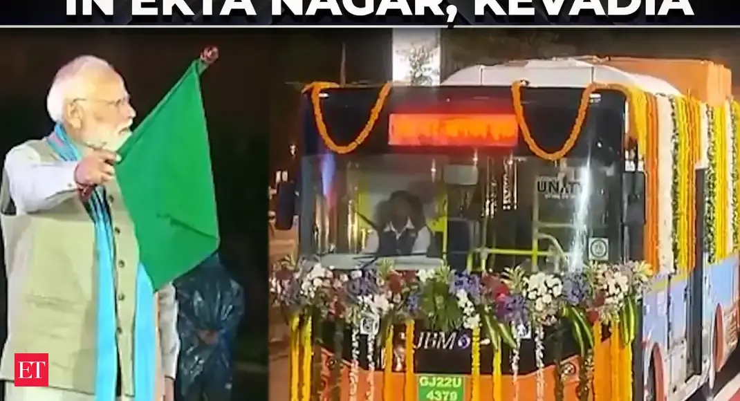 PM Modi flags off 25 E-Buses, launches development projects worth Rs 1,140 cr in Gujarat – The Economic Times Video PM Modi flags off 25 E-Buses, launches development projects worth Rs 1,140 cr in Gujarat – The Economic Times Video
