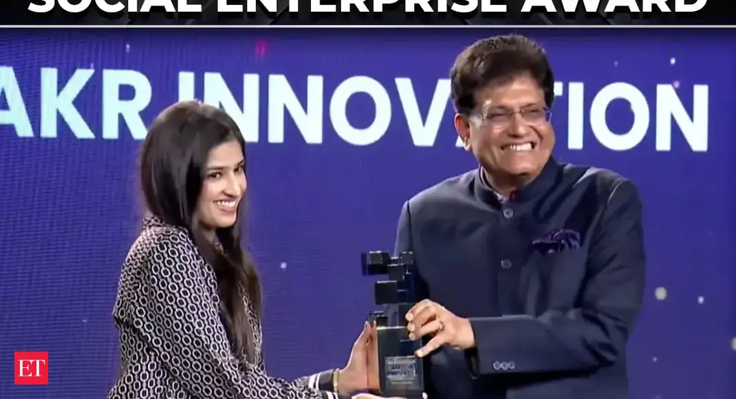 Chakr Innovation wins ET Startup 2025 Social Enterprise Award | Kushagra Srivastava