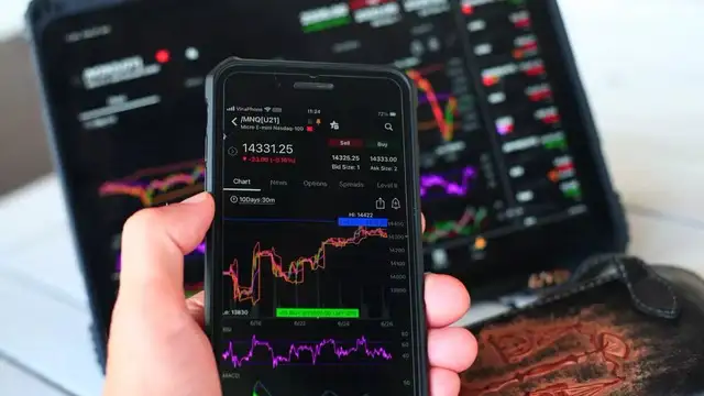 Smallcap momentum defies broader cues