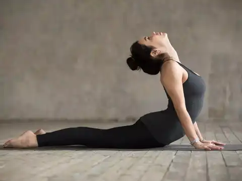 Cobra (Bhujangasana, low)