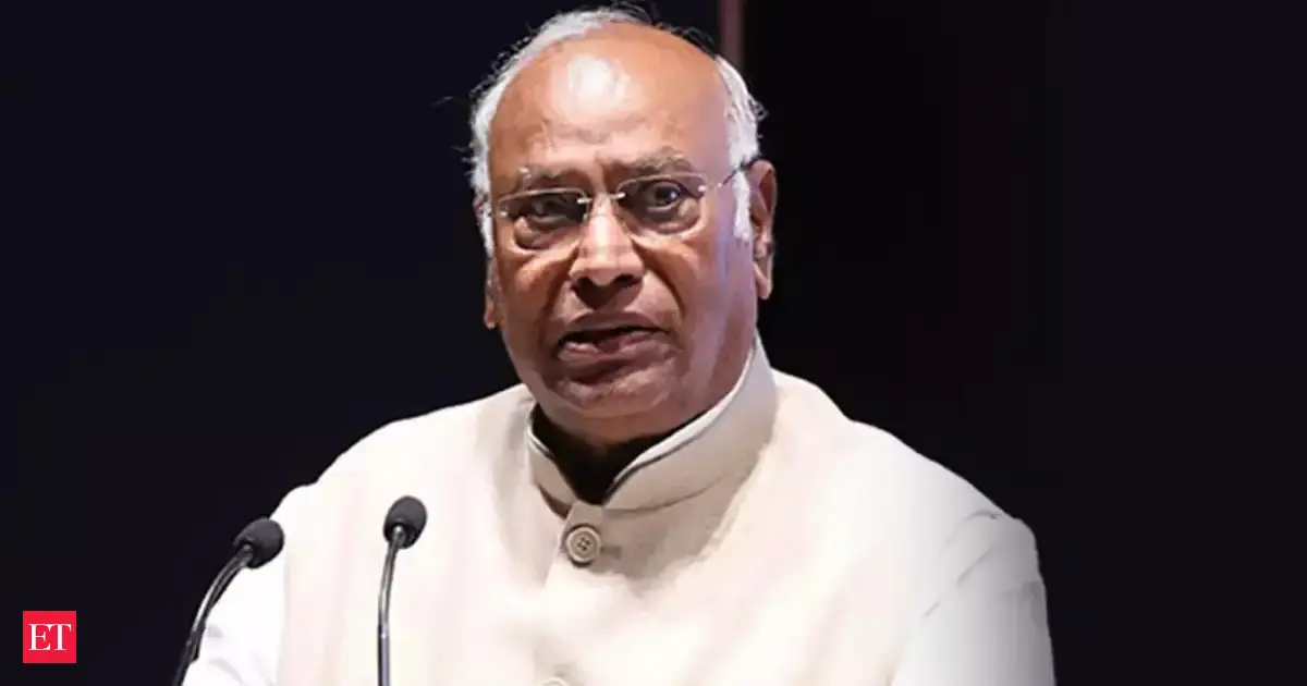 BJP won't make Nitish CM, instead give post to some 'chela': Mallikarjun Kharge