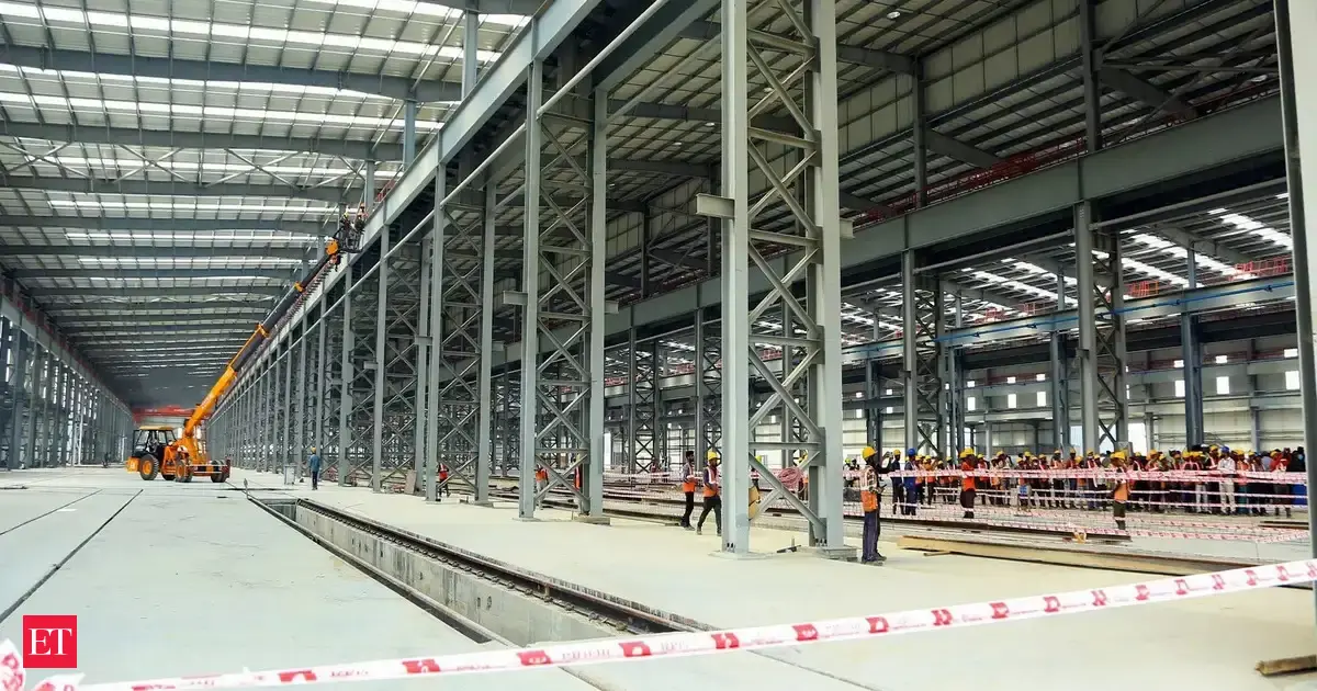 US manufacturing contracts further in October; supplier delivery times lengthen