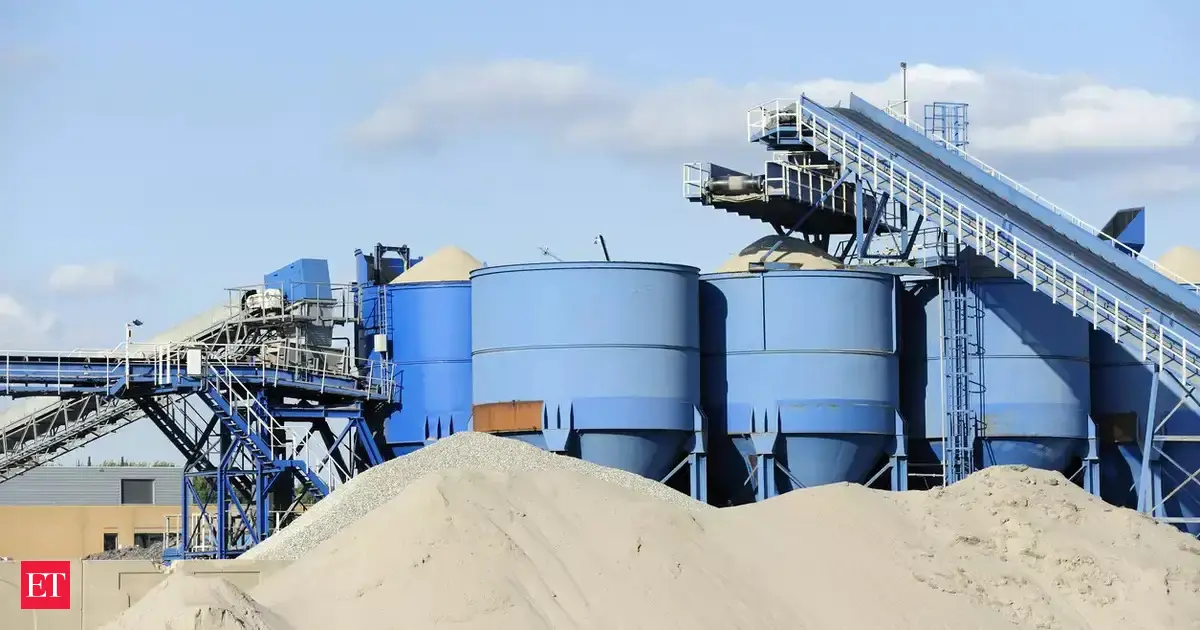 Grasim’s consolidated profit up 76%; paints business CEO resigns