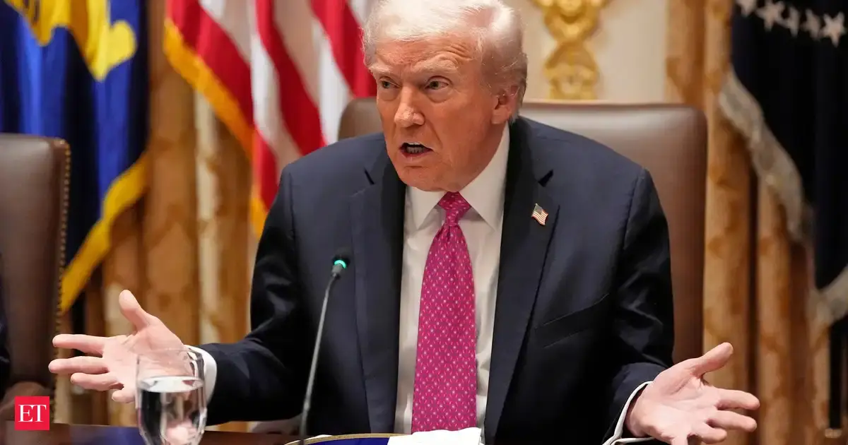 Trump Harnesses AI to Craft Heroic Image While Demeaning Rivals