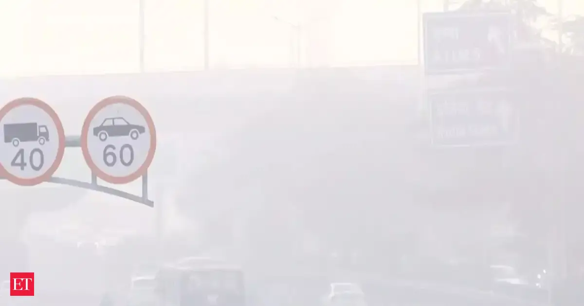 Poluição em Delhi Atinge Níveis Críticos: Qualidade do Ar Despenca!