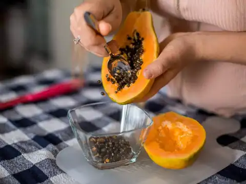  Boosts immunity with powerful vitamin C