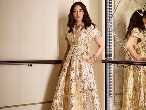 Golden hour glam - 6 Times Tamannaah Bhatia stunned in beautiful gowns!