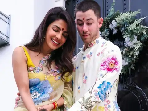 Pastel Diwali saree