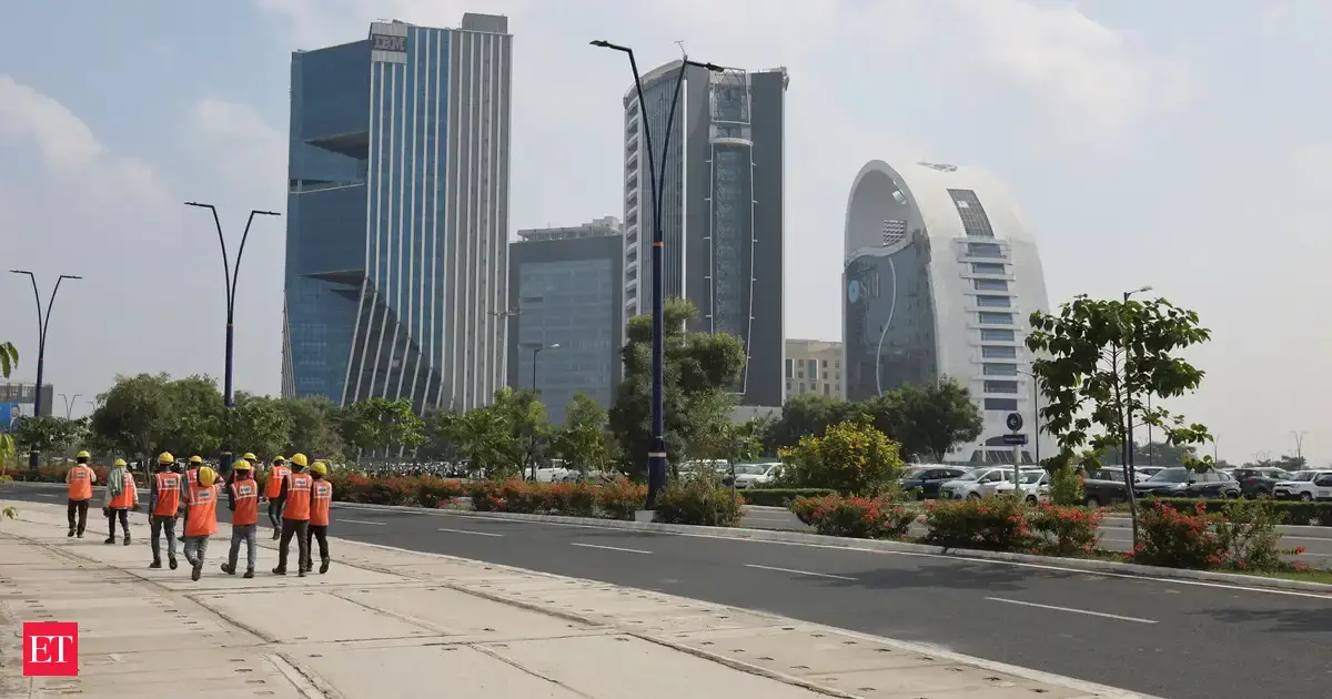 MUFG, HSBC bet big on India’s GIFT city in warning to Asia hubs