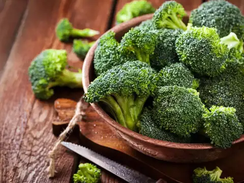 Non starchy vegetables and whole fruit