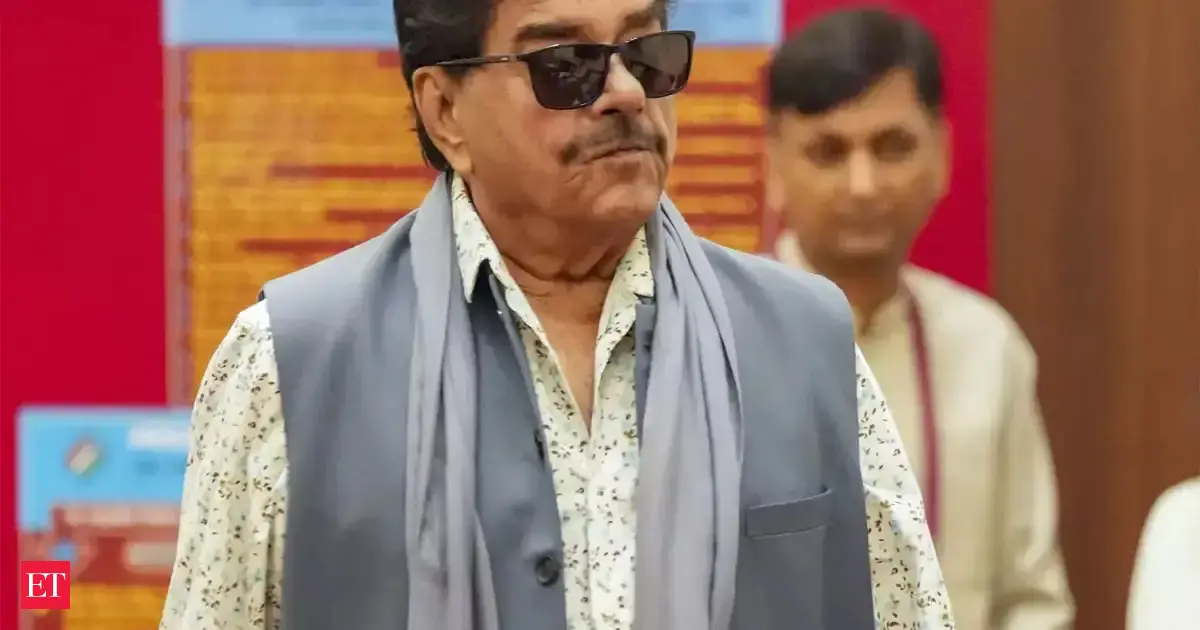 TMC MP Shatrughan Sinha's praise for Nitish Kumar over NDA's poll win in Bihar raises eyebrows