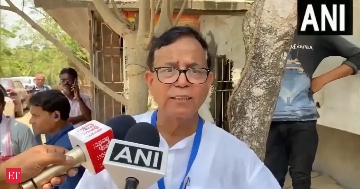 CPI(M) to roll out 1,000-km 'Bangla Bachao Yatra' targeting TMC and BJP; reclaim political ground