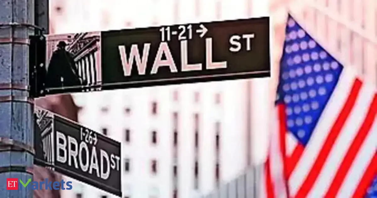 US market slide frays investors’ nerves with AI trade, rate-cut doubts