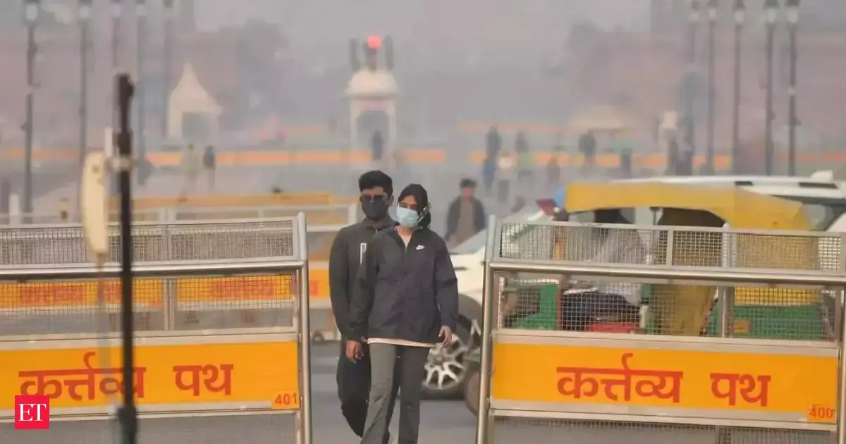 Delhi AQI hits 400, slips into ‘severe’ category as pollution chokes the national capital