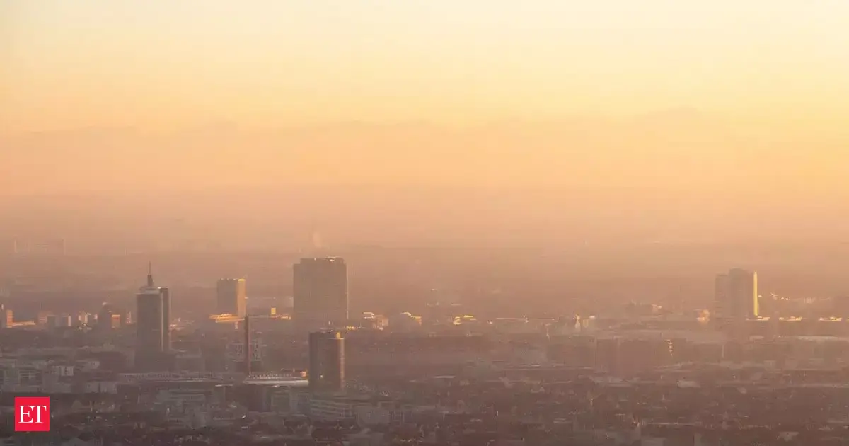 Delhi tops India in PM2.5 pollution; 447 districts exceed national air quality limit: Report