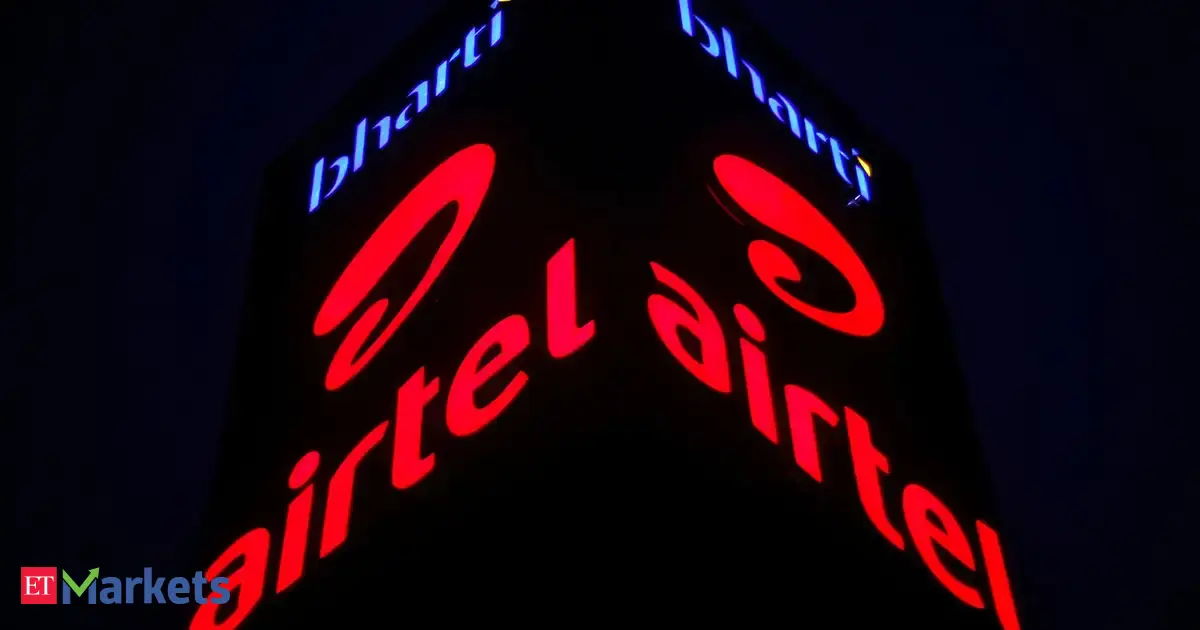 Airtel promoter group entity sells 0.56% stake for Rs. 7,200 crore to institutional investors