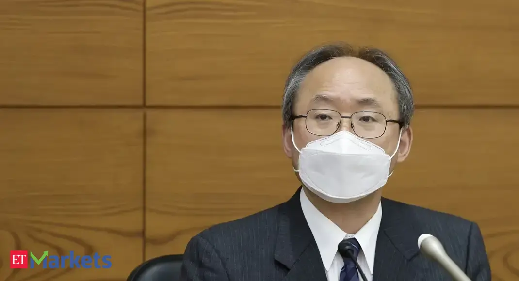 Bank of Japan advocates 'measured' rate hikes to balance the economy