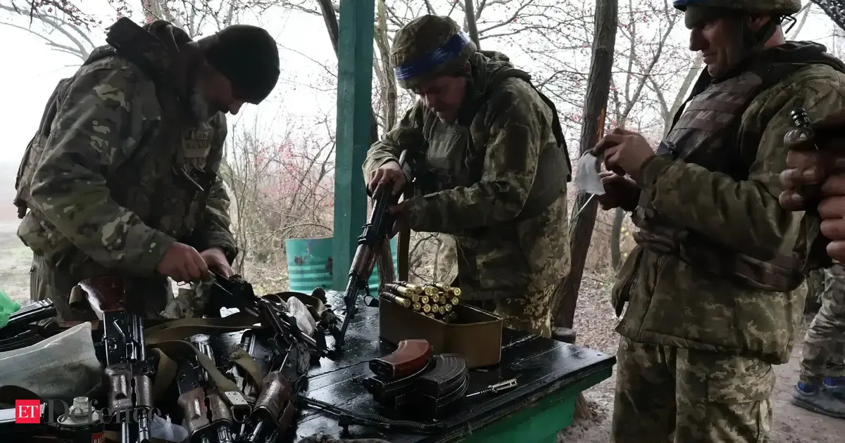 Top 100 weapons makers post record $679bn sales despite supply-chain strains: Report