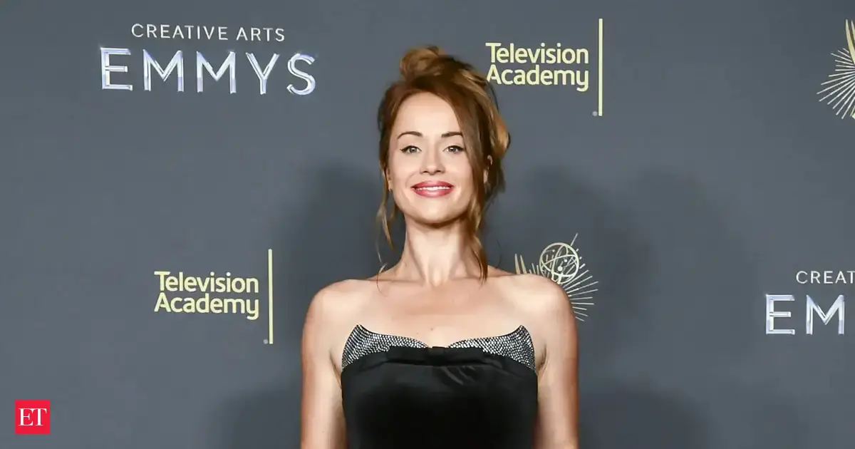 Whitney Leavitt set for Broadway debut as Roxie Hart in Chicago’s 2026 run