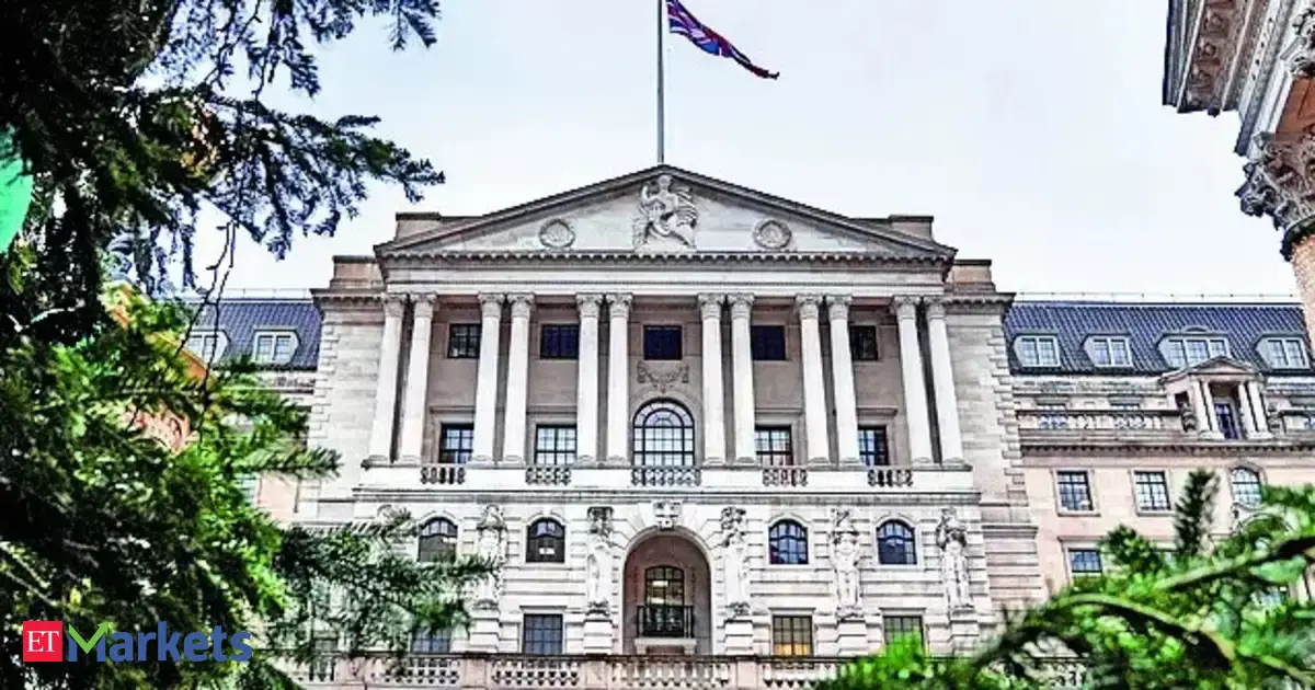 Bank of England warns debt-fuelled AI spending boom could unravel