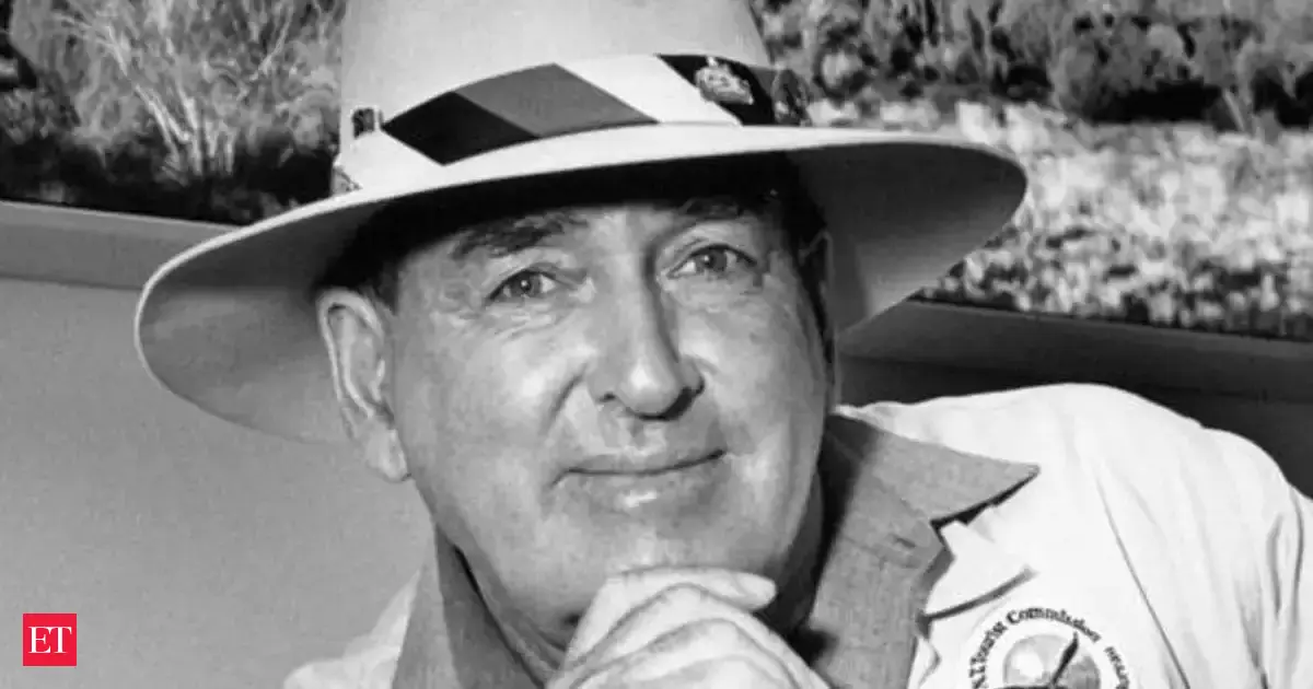 Who is Ted Egan? Australian music legend dies in Alice Springs aged 93