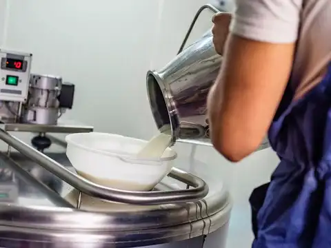 Step 2: strain and get real buttermilk