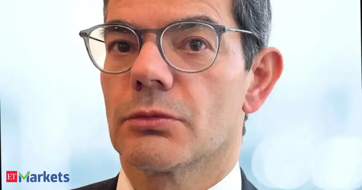 India’s growth momentum to stay strong: Fitch