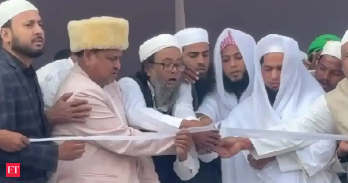 Suspended TMC MLA lays foundation stone for 'Babri Masjid-style' mosque in Bengal's Murshidabad