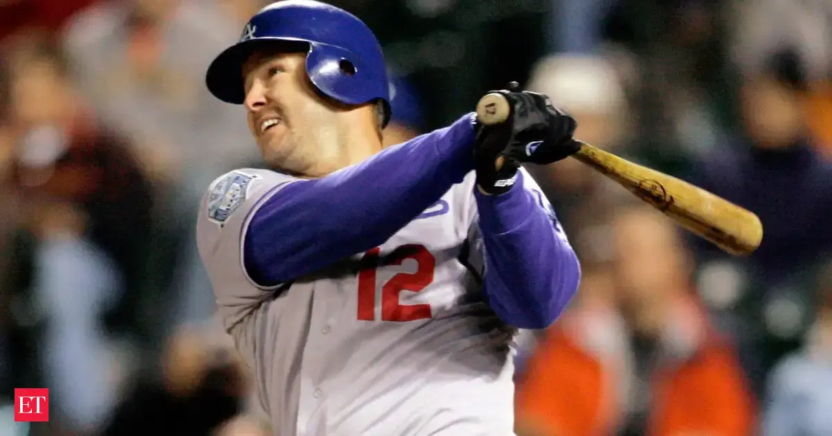 Who is Jeff Kent? Second baseman elected to Baseball Hall of Fame - Check how many votes Kent got from the 16-member panel