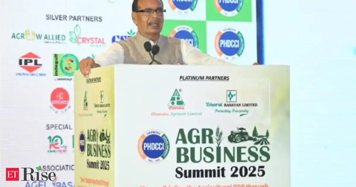 Farmers must get quality inputs; industry has a key role to play, says Shivraj Singh Chouhan