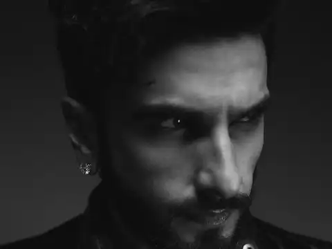 A star who redefines expression