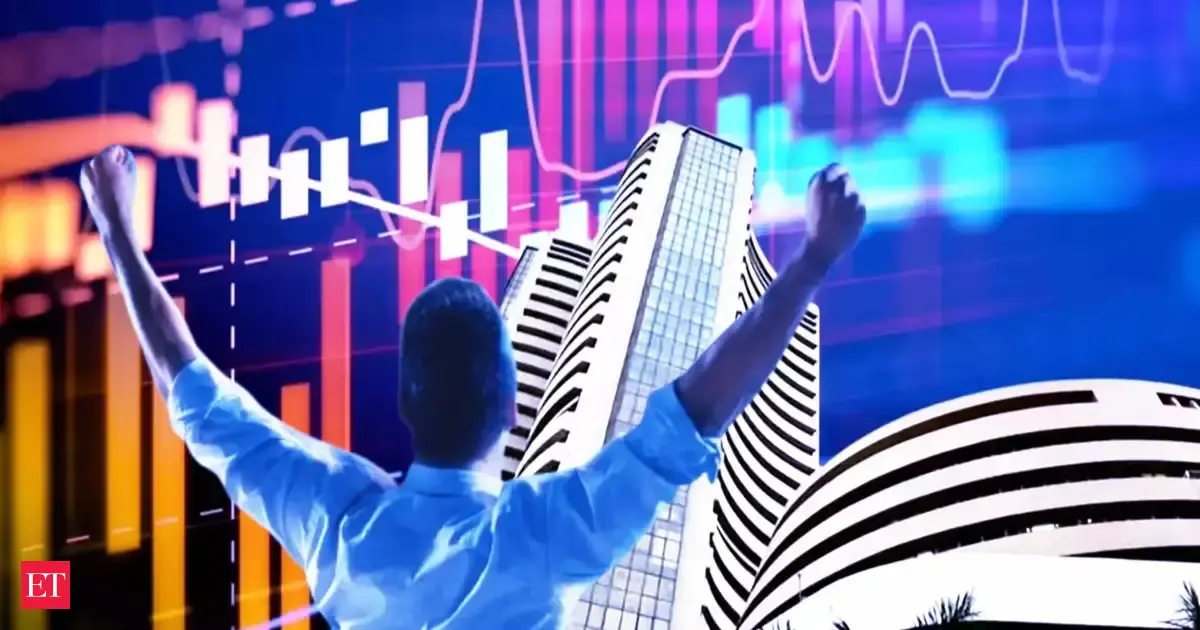 US stock market today: Dow, S&amp;P 500 up while Nasdaq falls as Fed rate cut hopes rise — Nvidia, Tesla, Broadcom gaining big