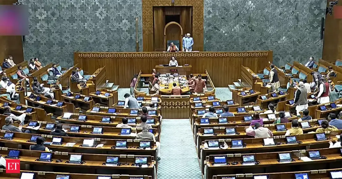 Oppn accuses govt of capturing institutions and misusing EVMs