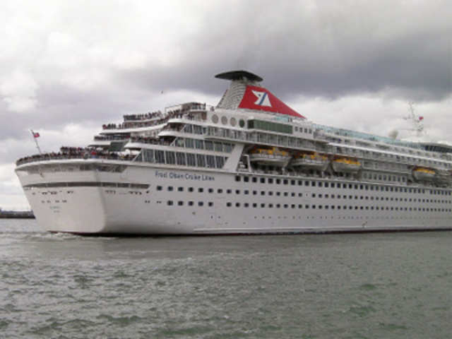 Titanic Memorial Cruise leaves port in Southampton