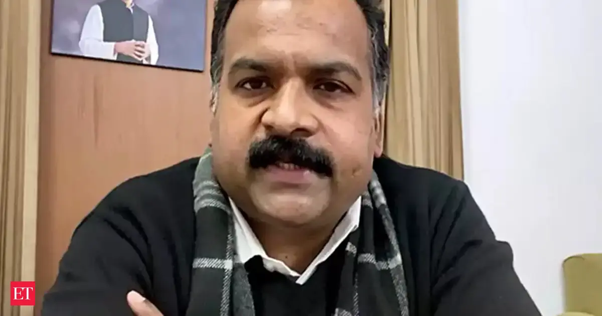 Manickam Tagore counters Amit Shah's "vote chori" claim, says Gandhi chose Nehru in 1946