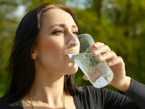 Swap Sugary Drinks With: Flavored Sparkling Water or Lemon Honey Water