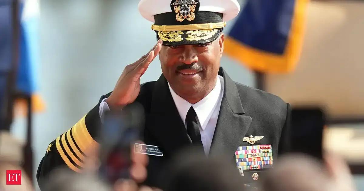 US Southern Command chief Adm. Alvin Holsey retires after clashes with Hegseth over Caribbean boat strikes as war drums beat louder